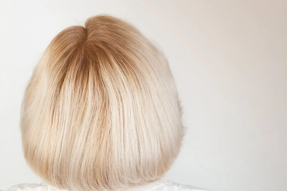 frauen styling tipps - farbtricks und highlights für dünnes haar